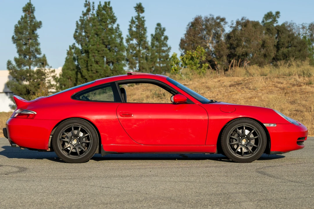 2000 Porsche 996 Carrera - Image 8 of 31