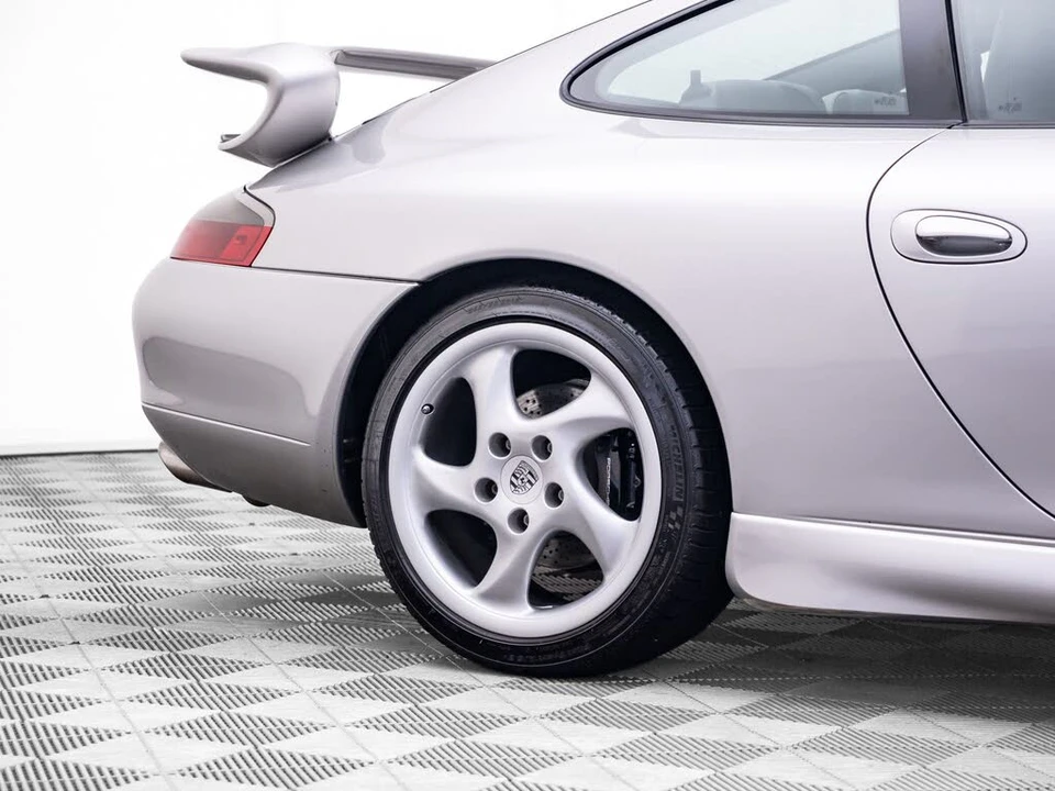 2000 Porsche 996 Carrera - Image 30 of 31