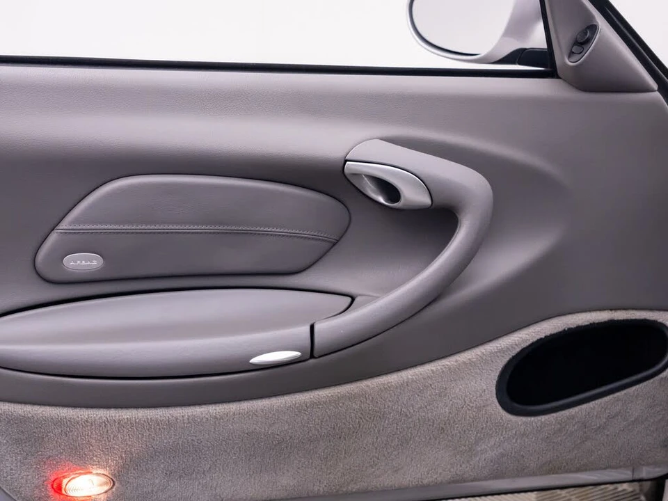 2000 Porsche 996 Carrera - Image 14 of 31
