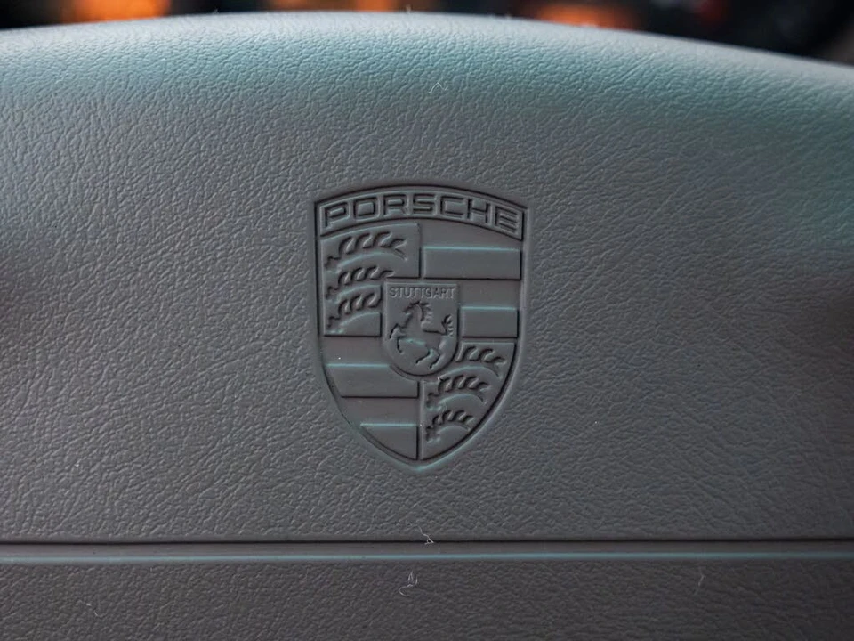 2000 Porsche 996 Carrera - Image 26 of 31