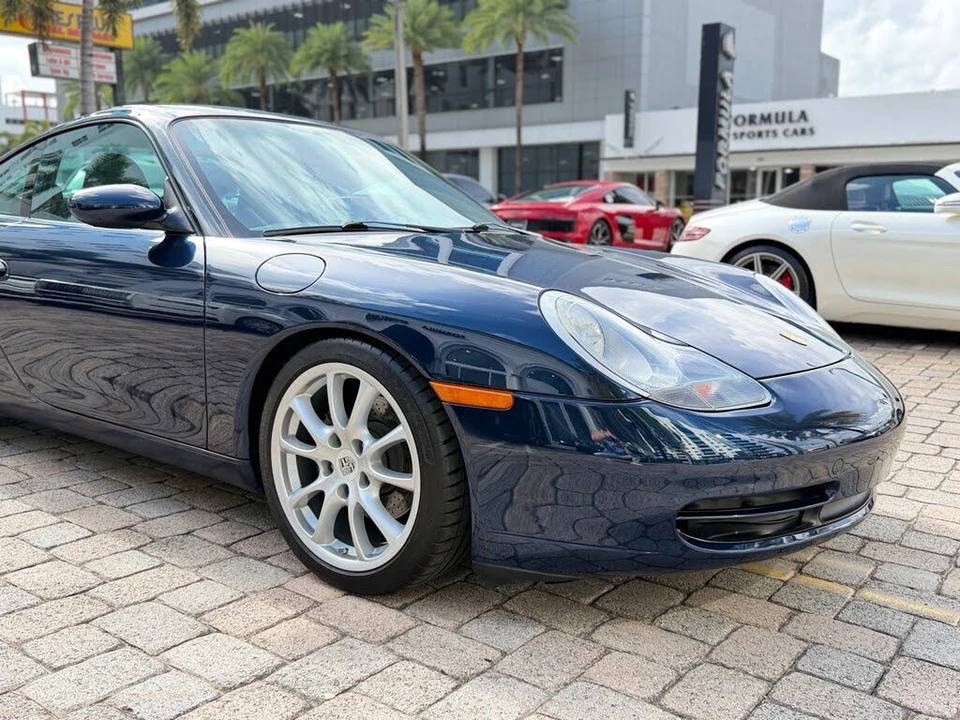 2000 Porsche 996 Carrera - Image 8 of 31