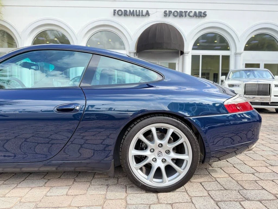 2000 Porsche 996 Carrera - Image 22 of 31