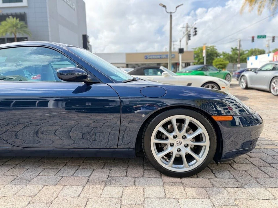2000 Porsche 996 Carrera - Image 23 of 31