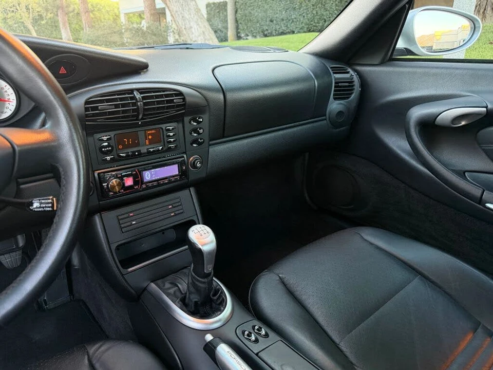 2000 Porsche 996 Carrera - Image 18 of 23