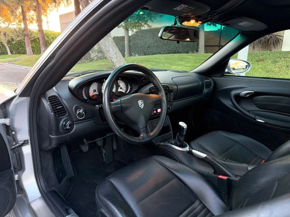 2000 Porsche 996 Carrera - Image 12 of 23