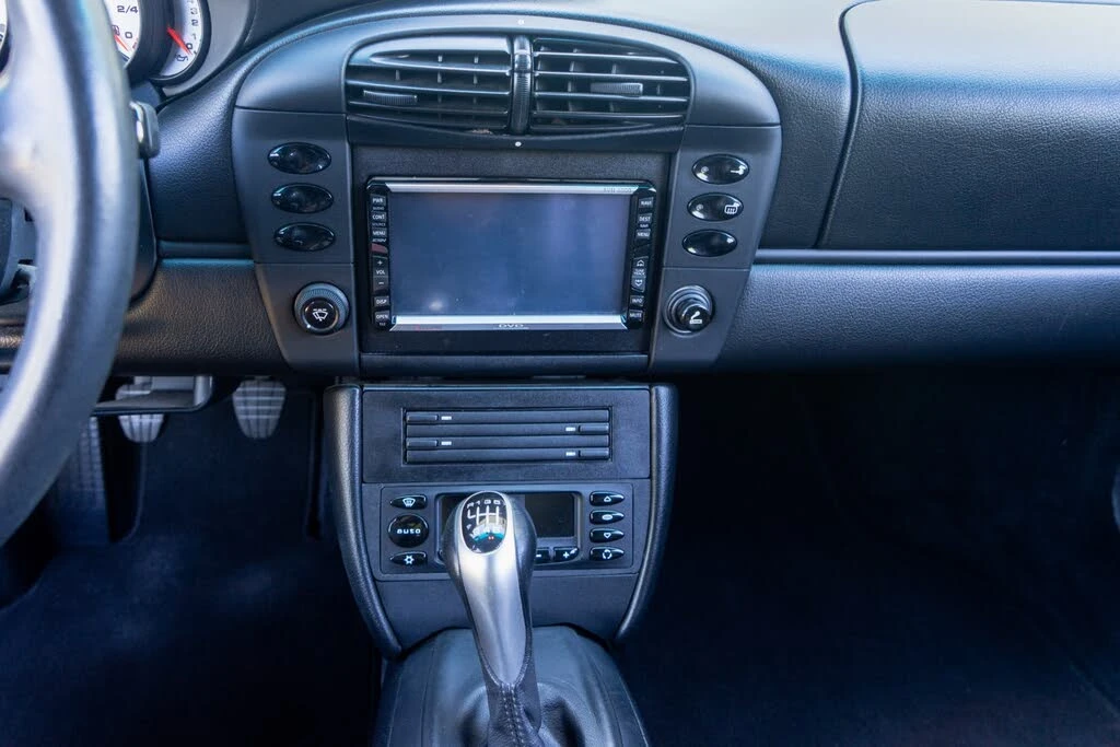 2000 Porsche 996 Carrera - Image 19 of 22