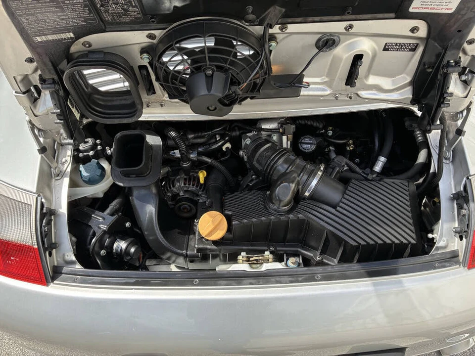 2000 Porsche 996 Carrera - Image 25 of 27