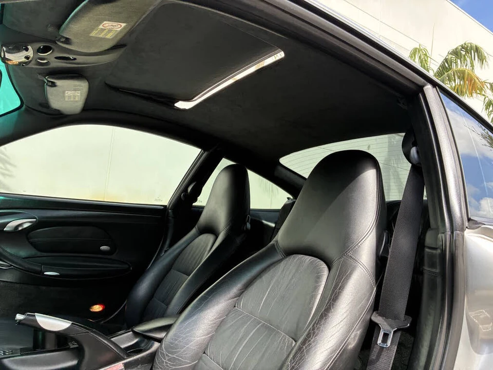 2000 Porsche 996 Carrera - Image 13 of 27