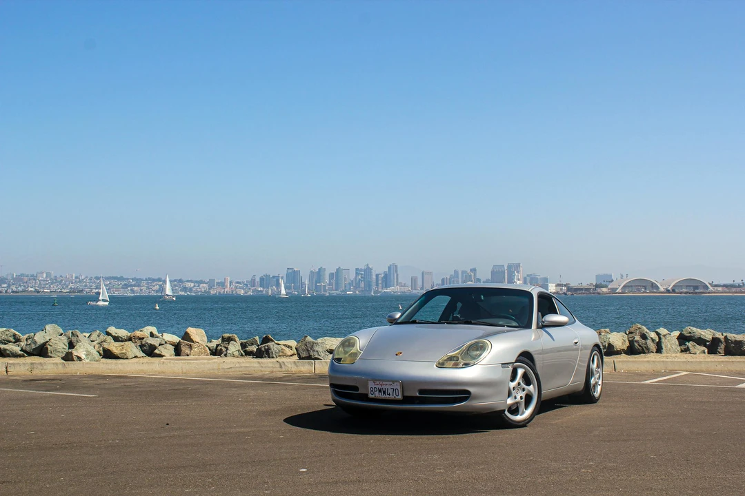 2000 Porsche 996 Carrera - Image 6 of 31