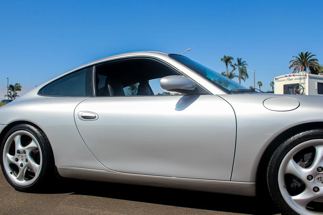2000 Porsche 996 Carrera - Image 29 of 31