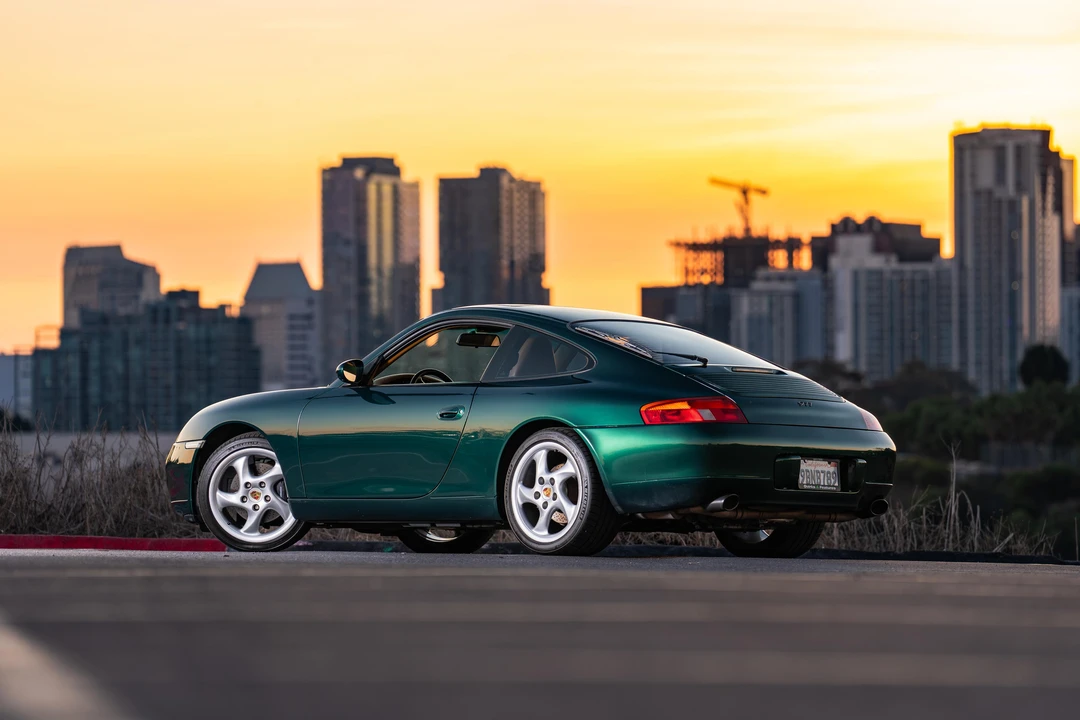 2000 Porsche 996 Carrera - Image 27 of 31