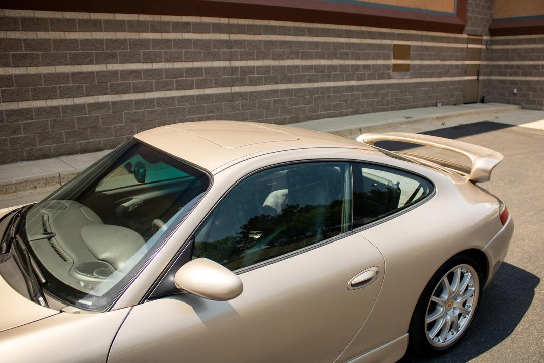 2000 Porsche 996 Carrera - Image 25 of 31
