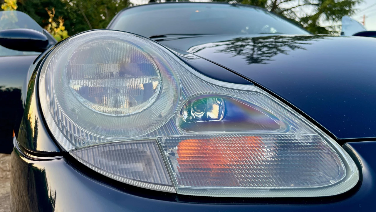 2000 Porsche 996 Carrera - Image 30 of 31