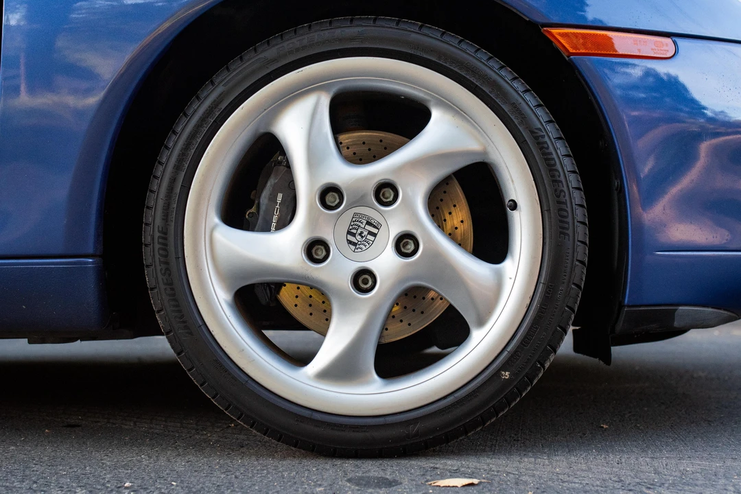 2000 Porsche 996 Carrera - Image 24 of 31