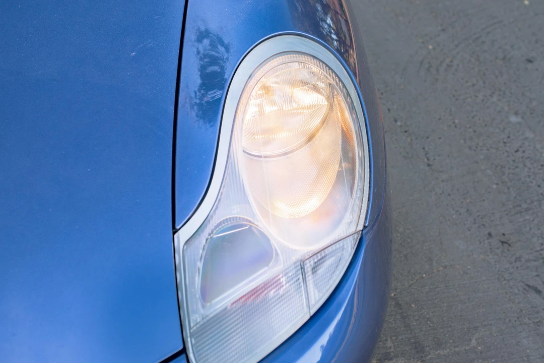 2000 Porsche 996 Carrera - Image 10 of 31