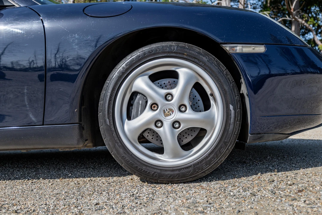 2000 Porsche 996 Carrera - Image 26 of 31