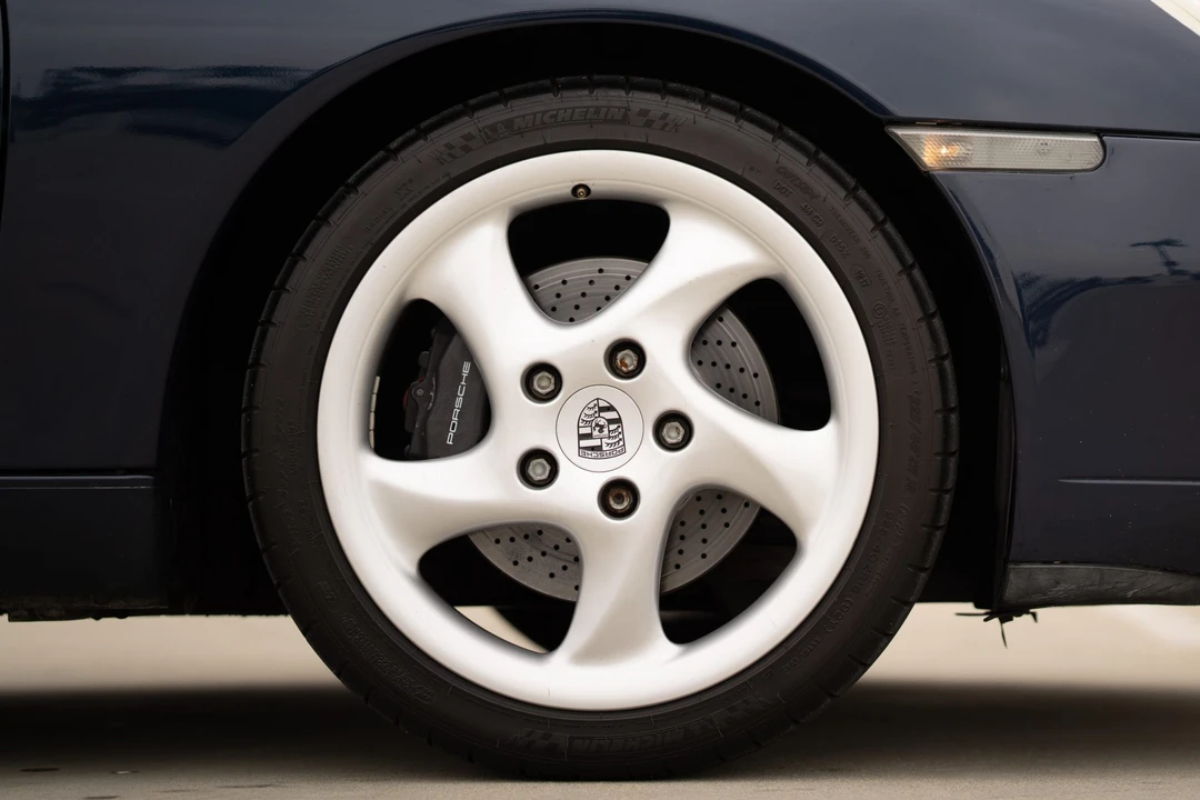2000 Porsche 996 Carrera - Image 29 of 31