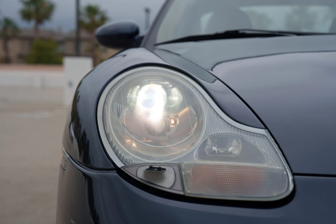 2000 Porsche 996 Carrera - Image 13 of 31