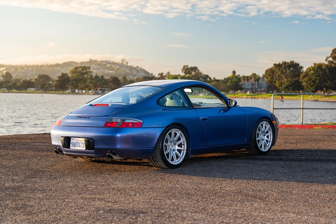 2000 Porsche 996 Carrera - Image 25 of 31