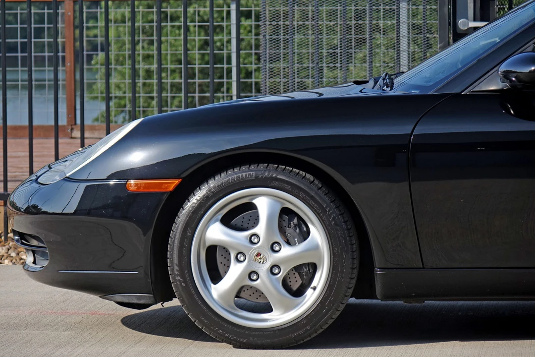 2000 Porsche 996 Carrera - Image 26 of 31