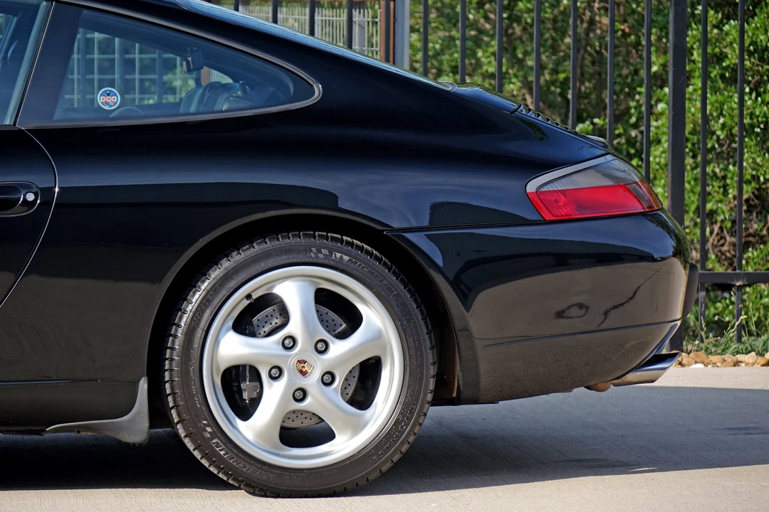 2000 Porsche 996 Carrera - Image 27 of 31