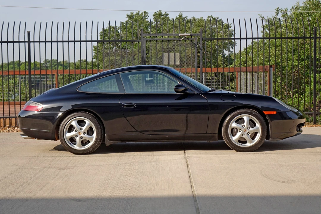 2000 Porsche 996 Carrera - Image 17 of 31