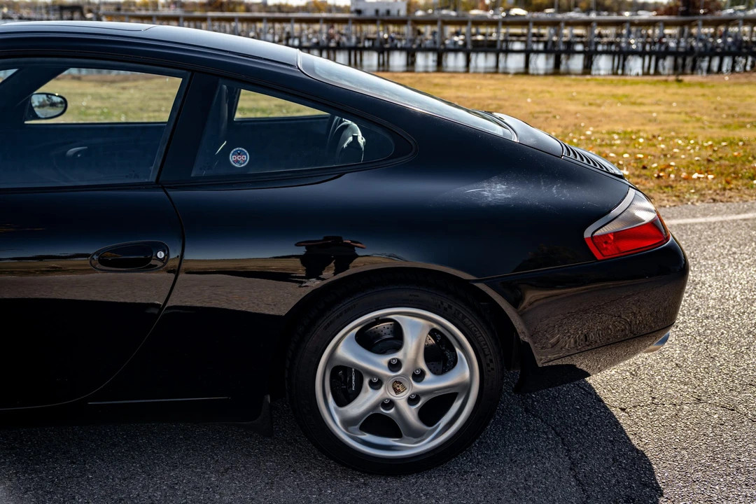 2000 Porsche 996 Carrera - Image 19 of 31