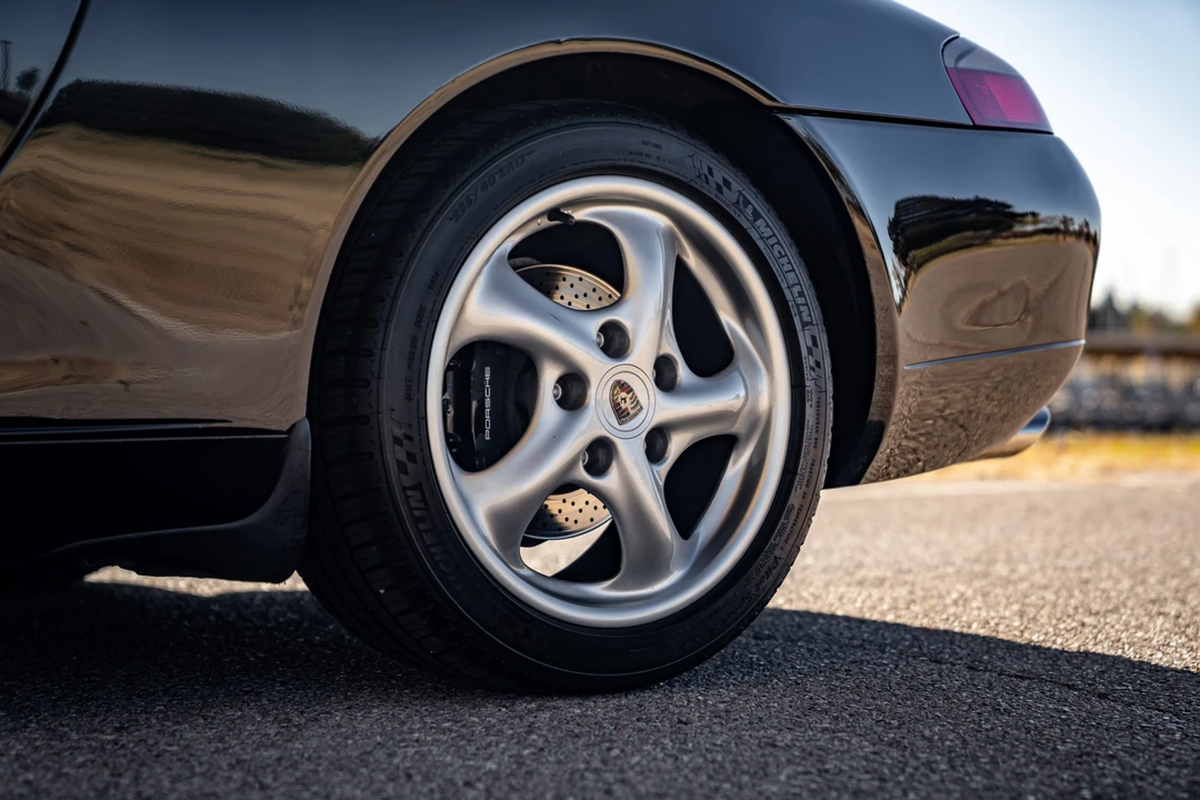 2000 Porsche 996 Carrera - Image 26 of 31