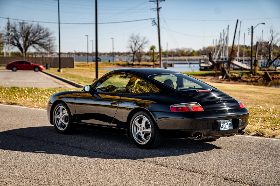 2000 Porsche 996 Carrera - Image 8 of 31