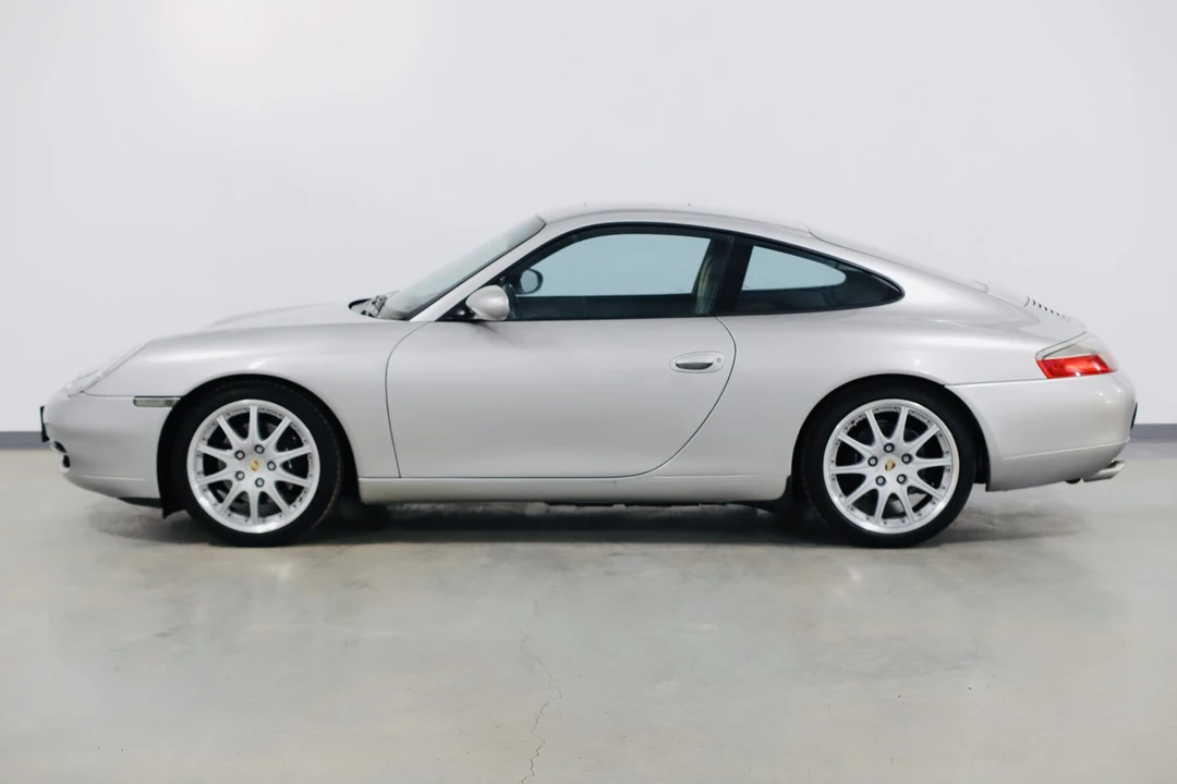 2000 Porsche 996 Carrera - Image 3 of 31