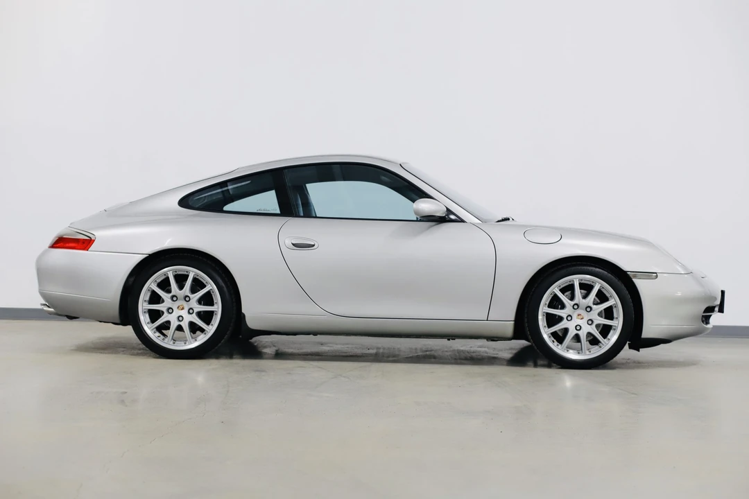 2000 Porsche 996 Carrera - Image 26 of 31