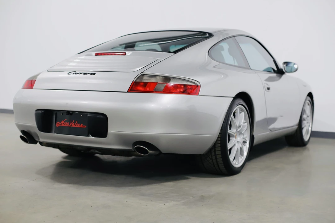 2000 Porsche 996 Carrera - Image 30 of 31