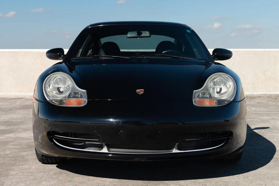 2000 Porsche 996 Carrera - Image 2 of 31