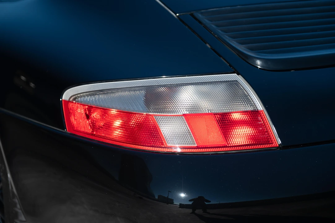 2000 Porsche 996 Carrera - Image 17 of 31