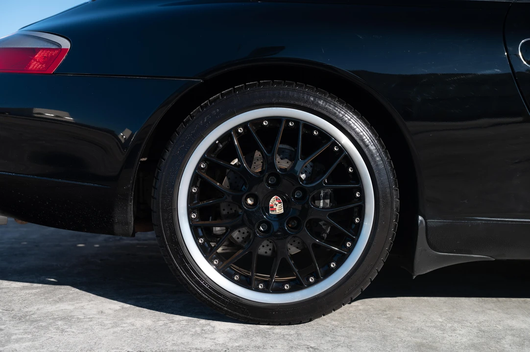 2000 Porsche 996 Carrera - Image 29 of 31