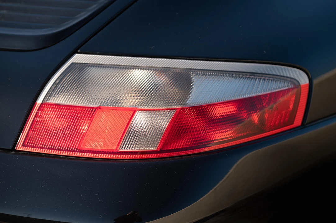 2000 Porsche 996 Carrera - Image 20 of 31
