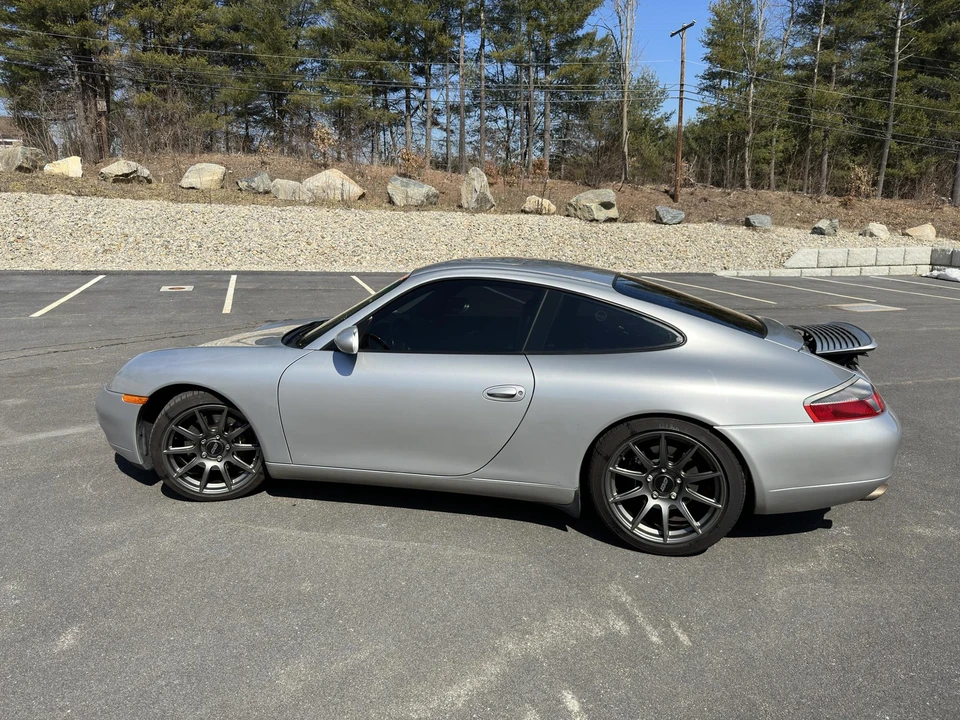 2000 Porsche 996 Carrera - Image 28 of 31