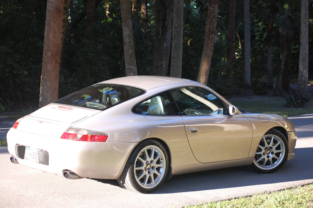2000 Porsche 996 Carrera - Image 4 of 31