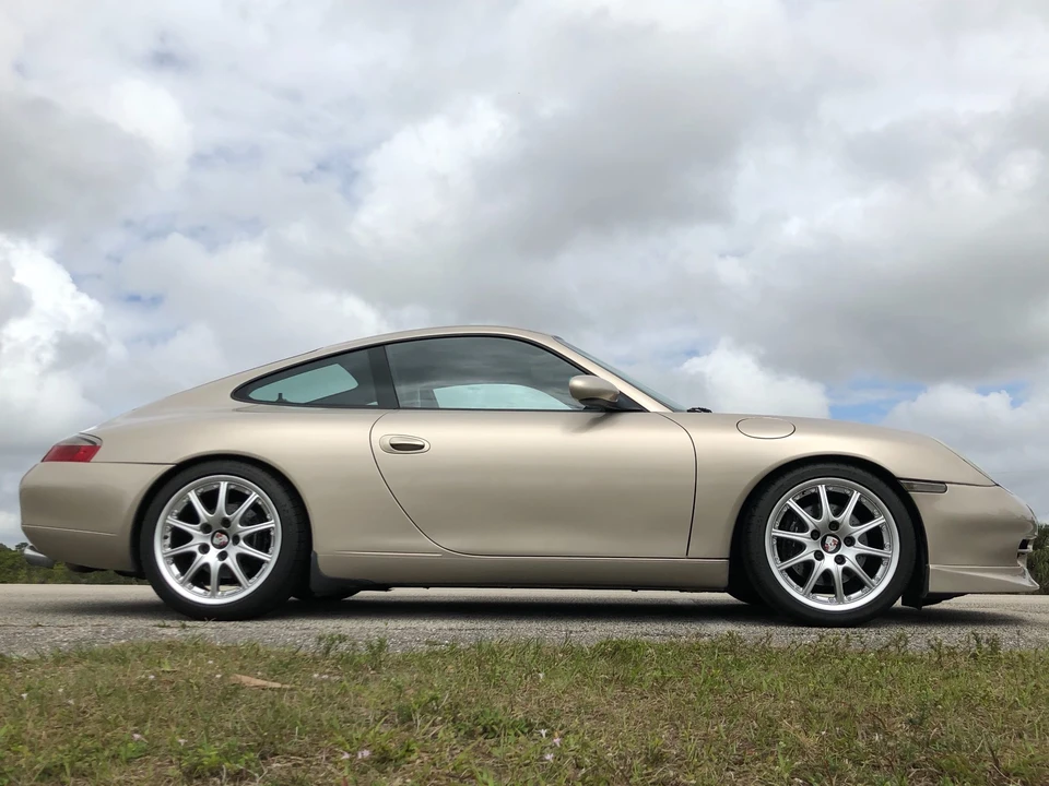 2000 Porsche 996 Carrera - Image 10 of 31