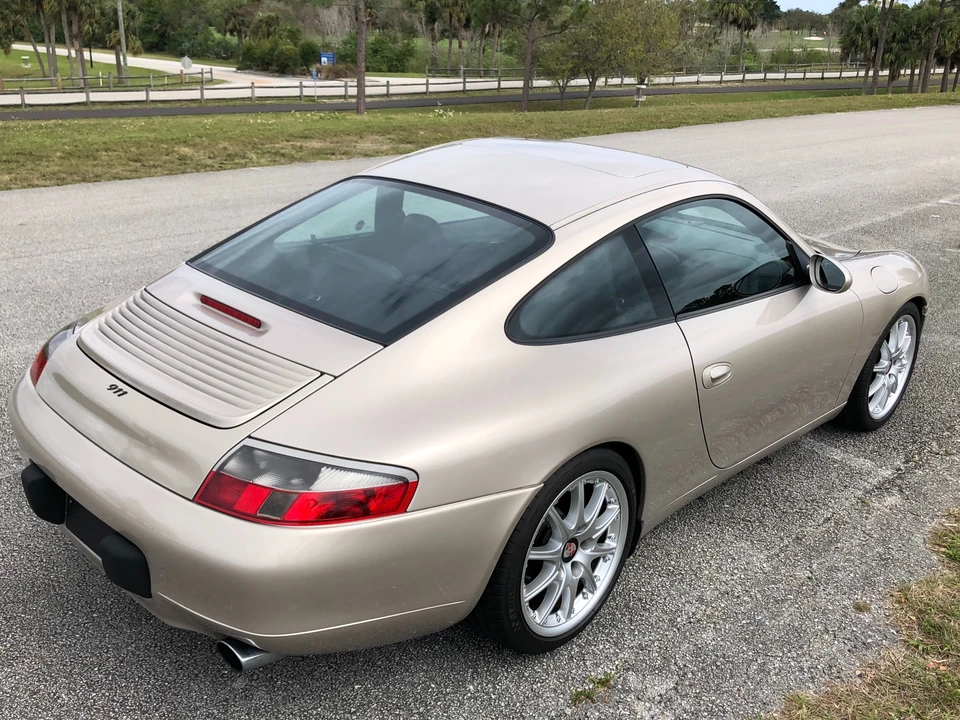 2000 Porsche 996 Carrera - Image 11 of 31