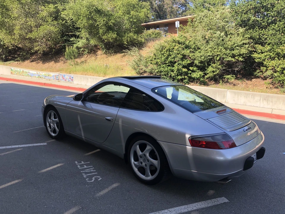 2000 Porsche 996 Carrera - Image 11 of 31
