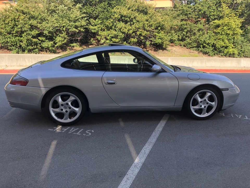 2000 Porsche 996 Carrera - Image 7 of 31