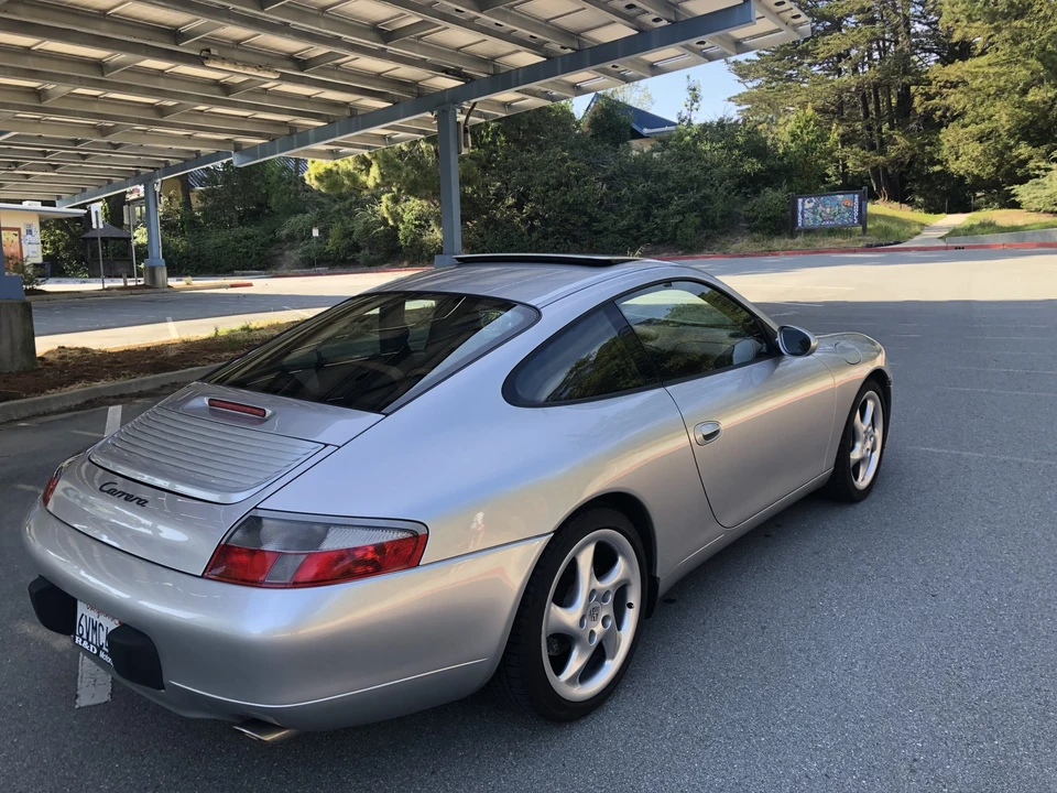 2000 Porsche 996 Carrera - Image 8 of 31