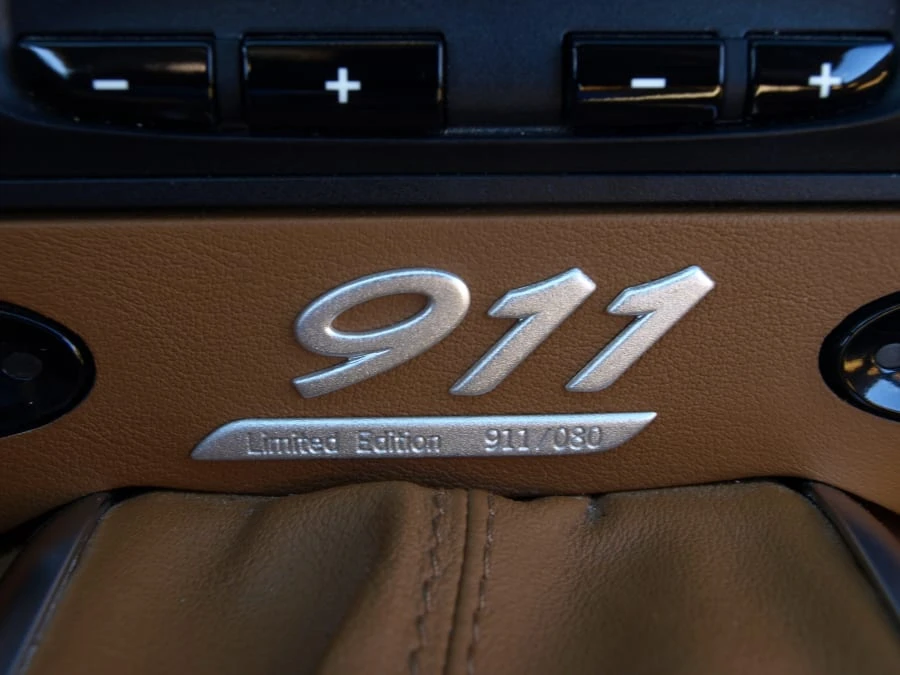 2000 Porsche 996 Carrera 4 - Image 6 of 10