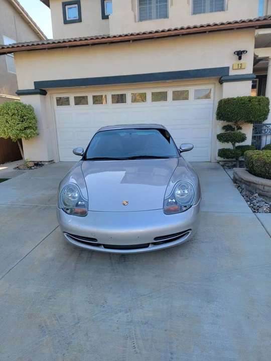 2000 Porsche 996 Carrera - Image 2 of 9