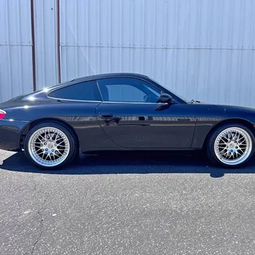 2000 Porsche 911 Carrera Coupe
