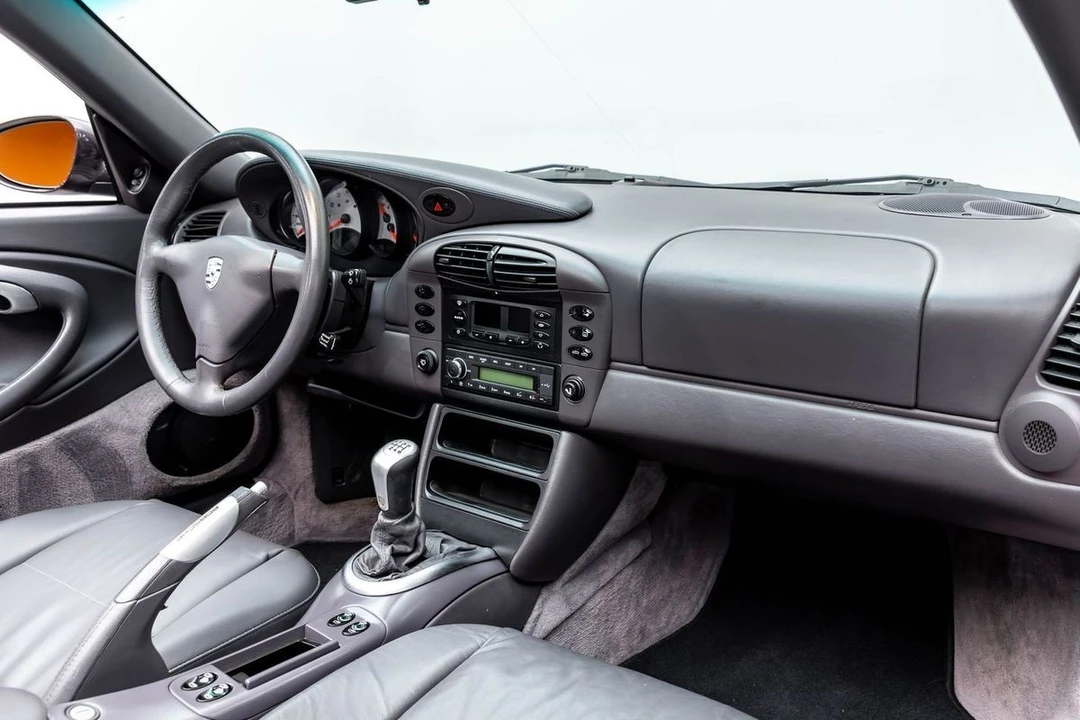 2000 Porsche 996 Carrera - Image 19 of 21