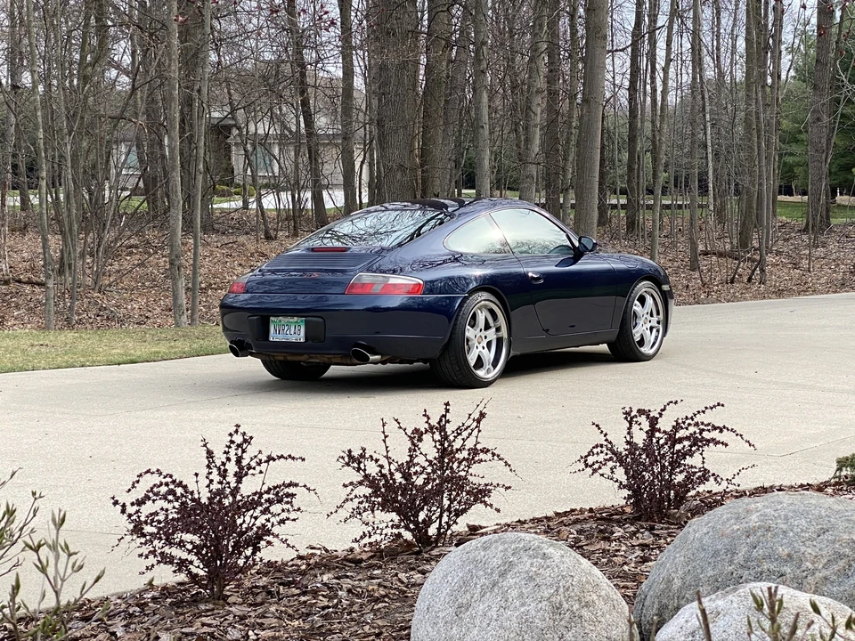 2000 Porsche 996 Carrera - Image 28 of 31