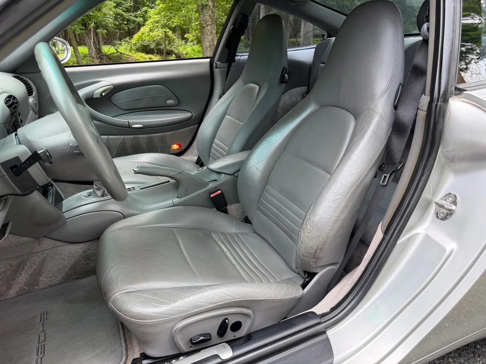 2000 Porsche 996 Carrera - Image 8 of 12