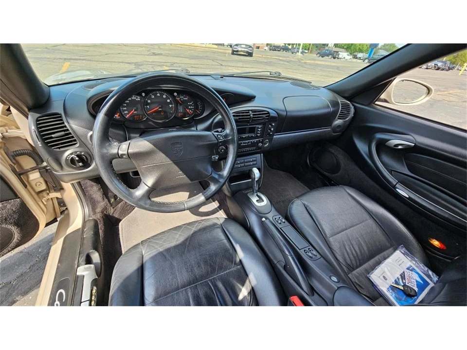 2000 Porsche 996 Carrera - Image 16 of 31